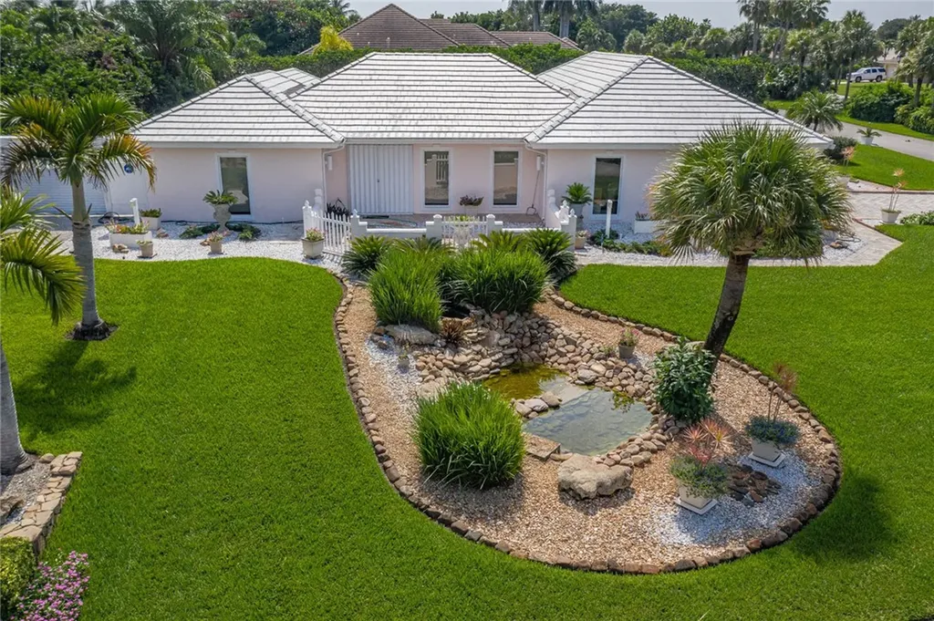 2126 Periwinkle Drive Vero Beach FL 32963