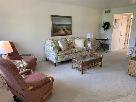 27 Pine Arbor Lane Vero Beach FL 32962