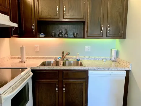 27 Pine Arbor Lane Vero Beach FL 32962
