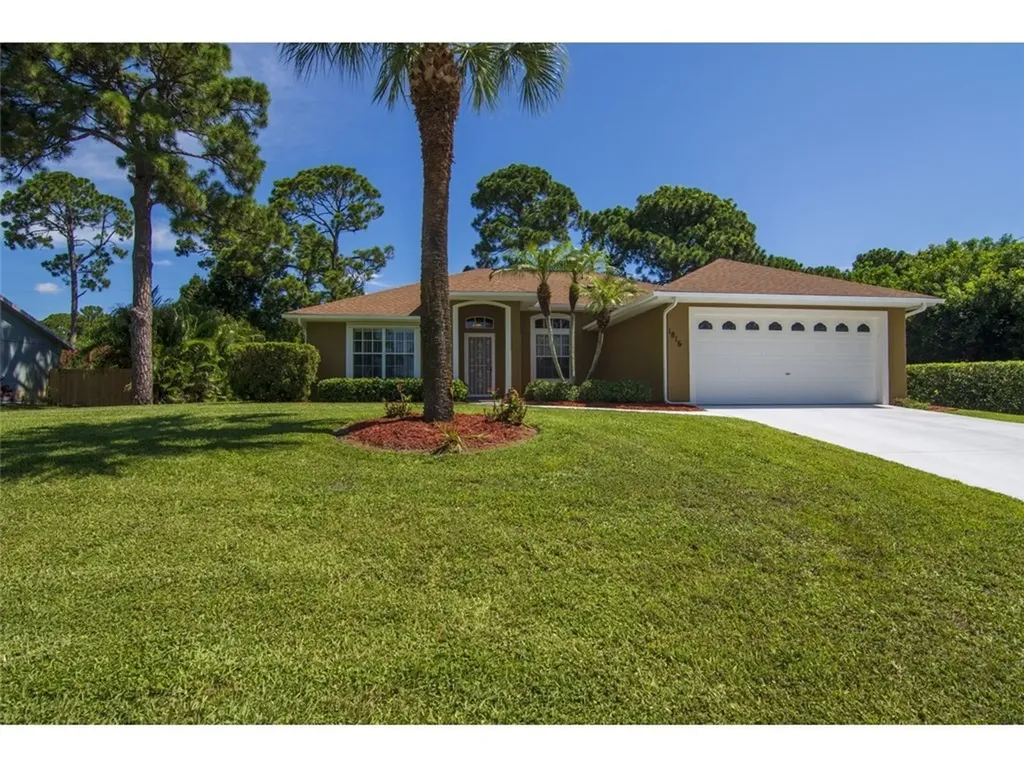 1816 17th Place SW Vero Beach FL 32962