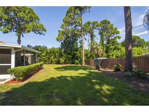 1816 17th Place SW Vero Beach FL 32962