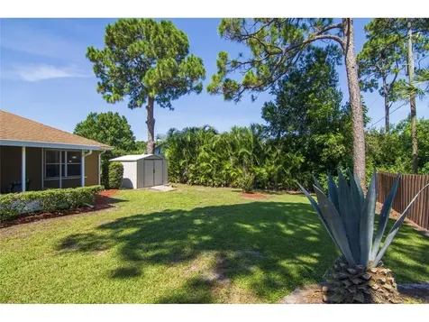 1816 17th Place SW Vero Beach FL 32962