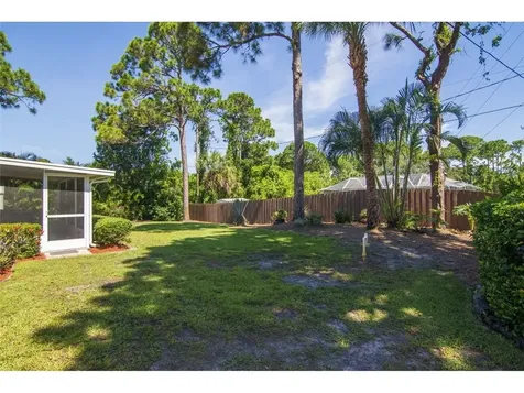 1816 17th Place SW Vero Beach FL 32962