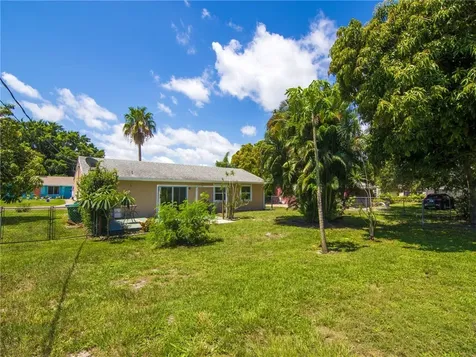 122 Mabry Street Sebastian FL 32958
