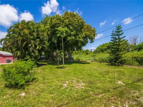 122 Mabry Street Sebastian FL 32958