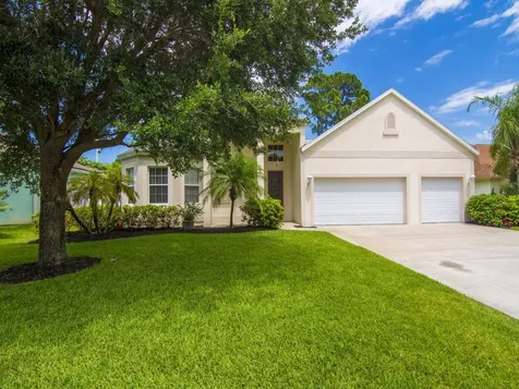 390 21st Court SW Vero Beach FL 32962