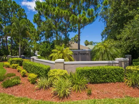 390 21st Court SW Vero Beach FL 32962