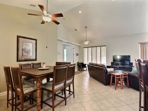 390 21st Court SW Vero Beach FL 32962