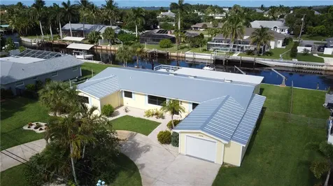 2224 5th Court SE Vero Beach FL 32962