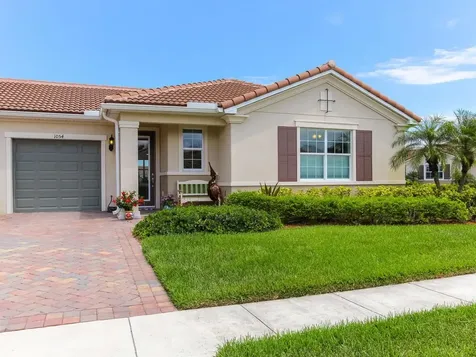 1054 Normandie Way Vero Beach FL 32960