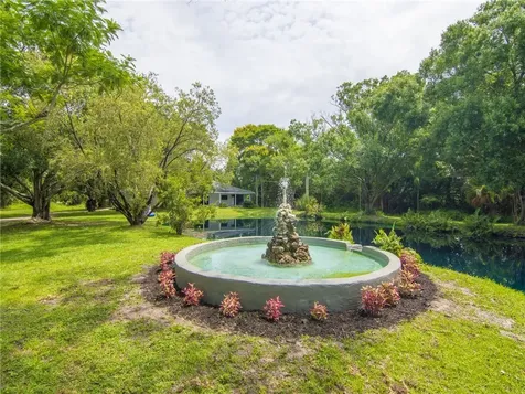 5766 9th Street SW Vero Beach FL 32968