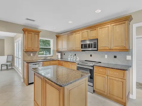 956 Treasure Lane Vero Beach FL 32963
