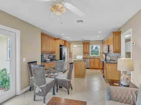 956 Treasure Lane Vero Beach FL 32963