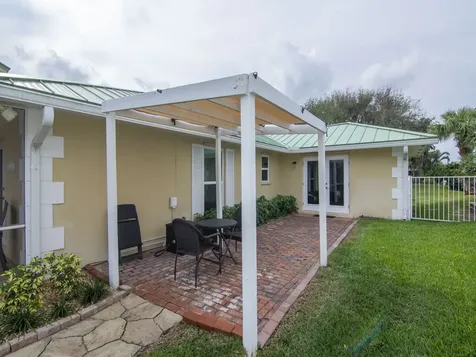 956 Treasure Lane Vero Beach FL 32963
