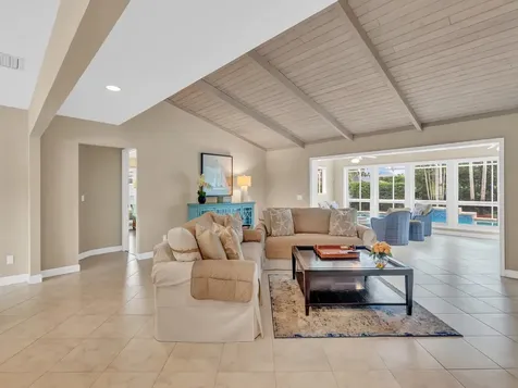 956 Treasure Lane Vero Beach FL 32963