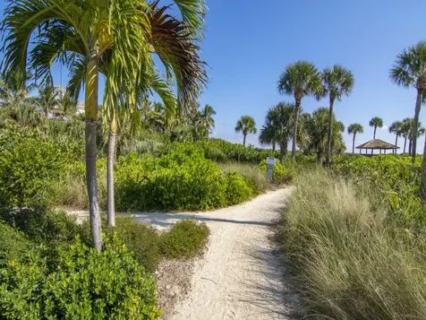 956 Treasure Lane Vero Beach FL 32963