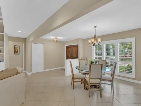956 Treasure Lane Vero Beach FL 32963