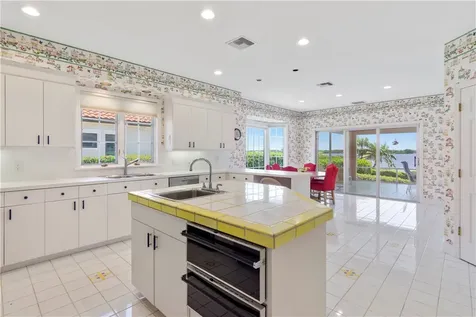 120 Mckee Lane Vero Beach FL 32960