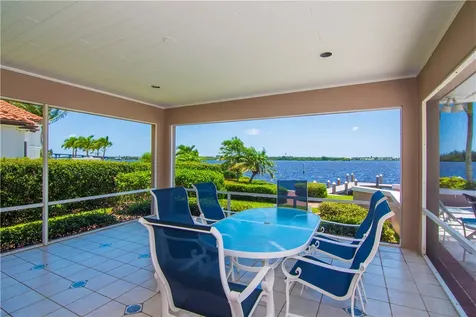 120 Mckee Lane Vero Beach FL 32960