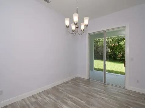 729 46th Square Vero Beach FL 32968