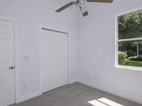 729 46th Square Vero Beach FL 32968