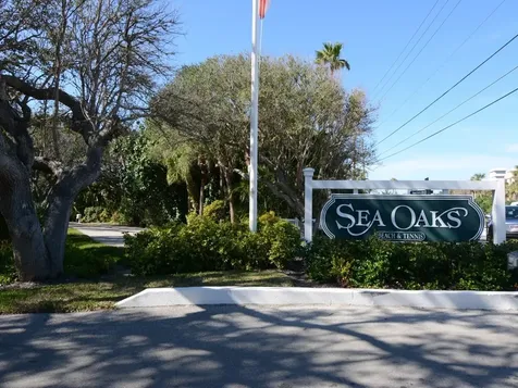 1315 E Winding Oaks Circle Vero Beach FL 32963