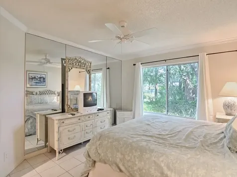 1315 E Winding Oaks Circle Vero Beach FL 32963