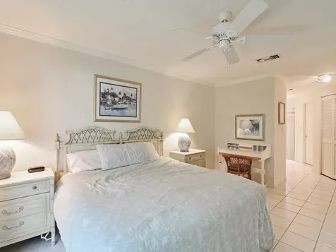 1315 E Winding Oaks Circle Vero Beach FL 32963