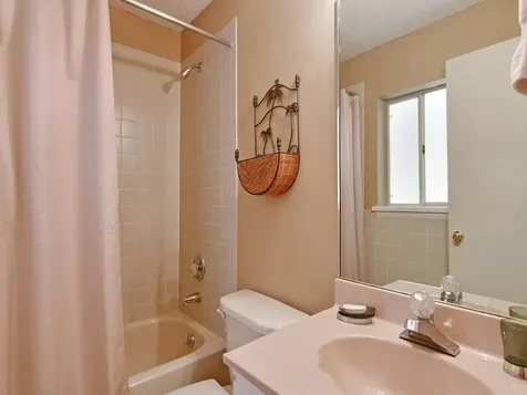 1315 E Winding Oaks Circle Vero Beach FL 32963