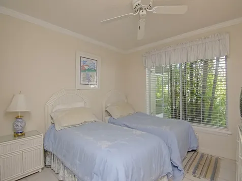 1315 E Winding Oaks Circle Vero Beach FL 32963