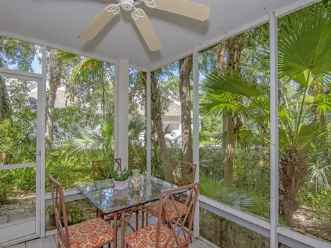 1315 E Winding Oaks Circle Vero Beach FL 32963
