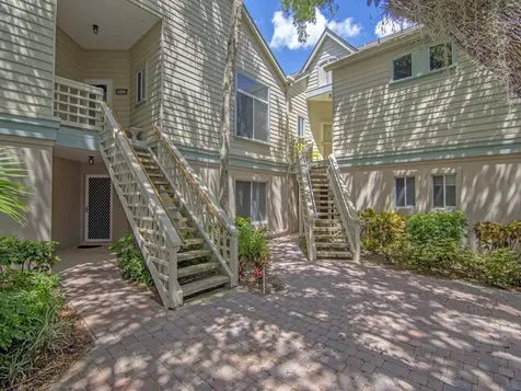 1315 E Winding Oaks Circle Vero Beach FL 32963