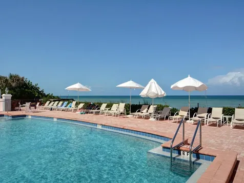 1315 E Winding Oaks Circle Vero Beach FL 32963