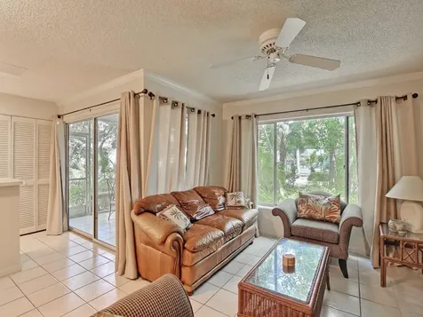 1315 E Winding Oaks Circle Vero Beach FL 32963