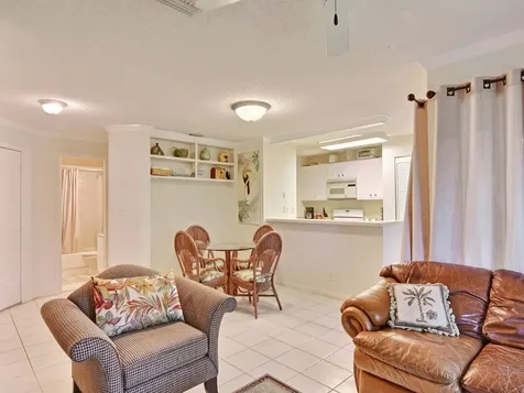 1315 E Winding Oaks Circle Vero Beach FL 32963