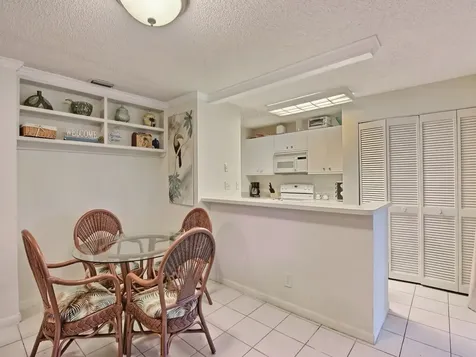 1315 E Winding Oaks Circle Vero Beach FL 32963