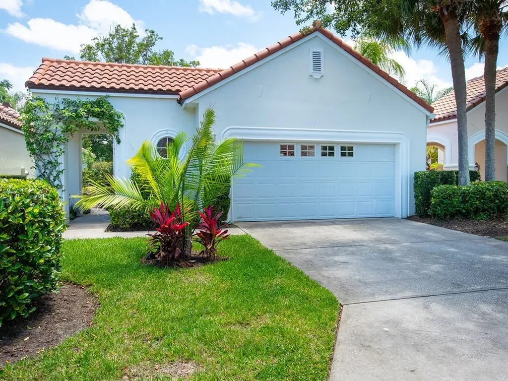 1649 Victoria Circle Vero Beach FL 32967