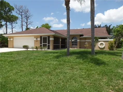 2737 SE Clareton Terrace Port St. Lucie FL 34952