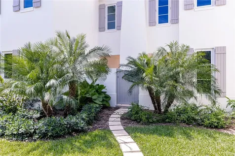 1365 Sandy Lane Vero Beach FL 32963