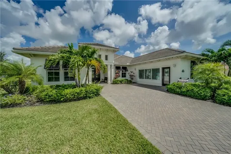 4520 Jacqueline Manor SW Vero Beach FL 32968
