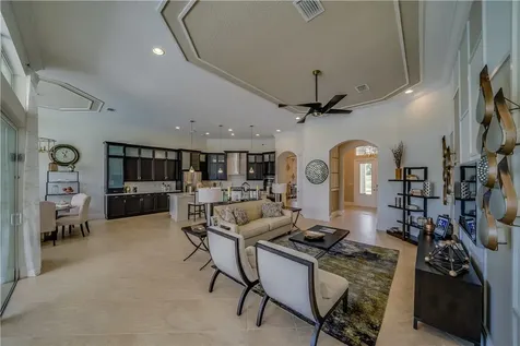 4520 Jacqueline Manor SW Vero Beach FL 32968