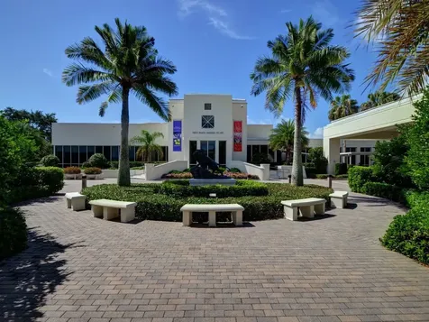907 Ocean Place Vero Beach FL 32963