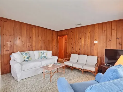 907 Ocean Place Vero Beach FL 32963