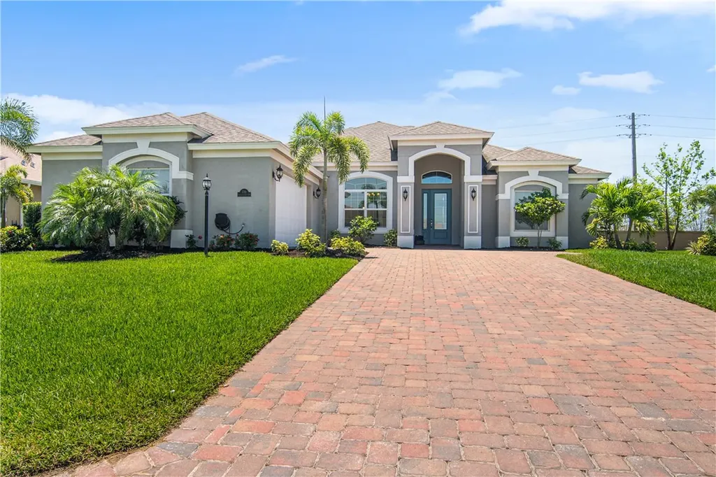 739 Fortunella Circle SW Vero Beach FL 32968