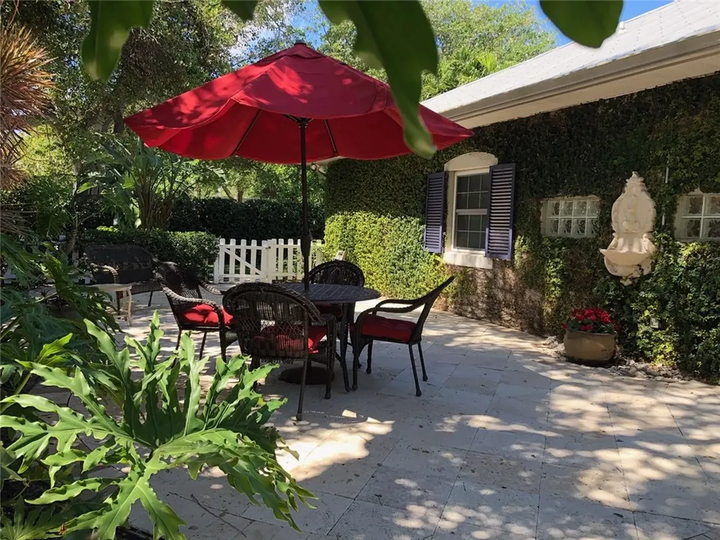 1416 Coral Avenue Vero Beach FL 32963