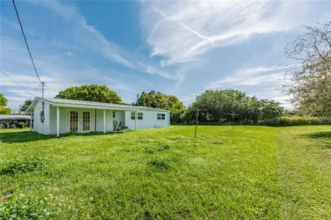 1411 5th Avenue Vero Beach FL 32960