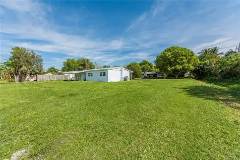 1411 5th Avenue Vero Beach FL 32960