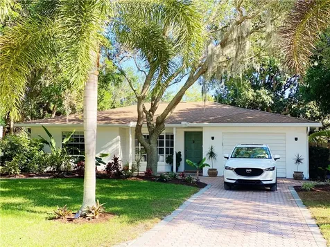 591 Wall Street Vero Beach FL 32960