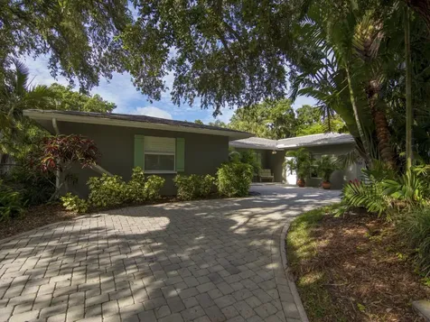 556 Flamevine Lane Vero Beach FL 32963