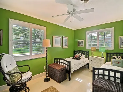 556 Flamevine Lane Vero Beach FL 32963